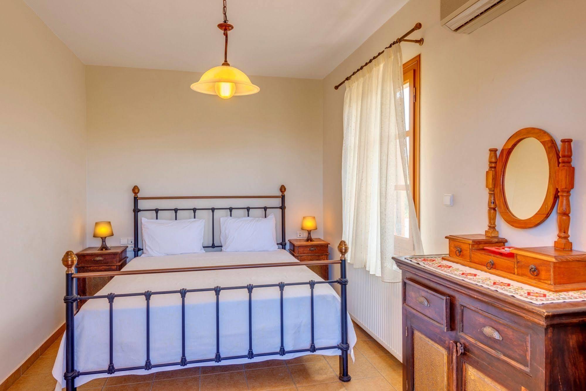 Engaraí Villa Delona מראה חיצוני תמונה
